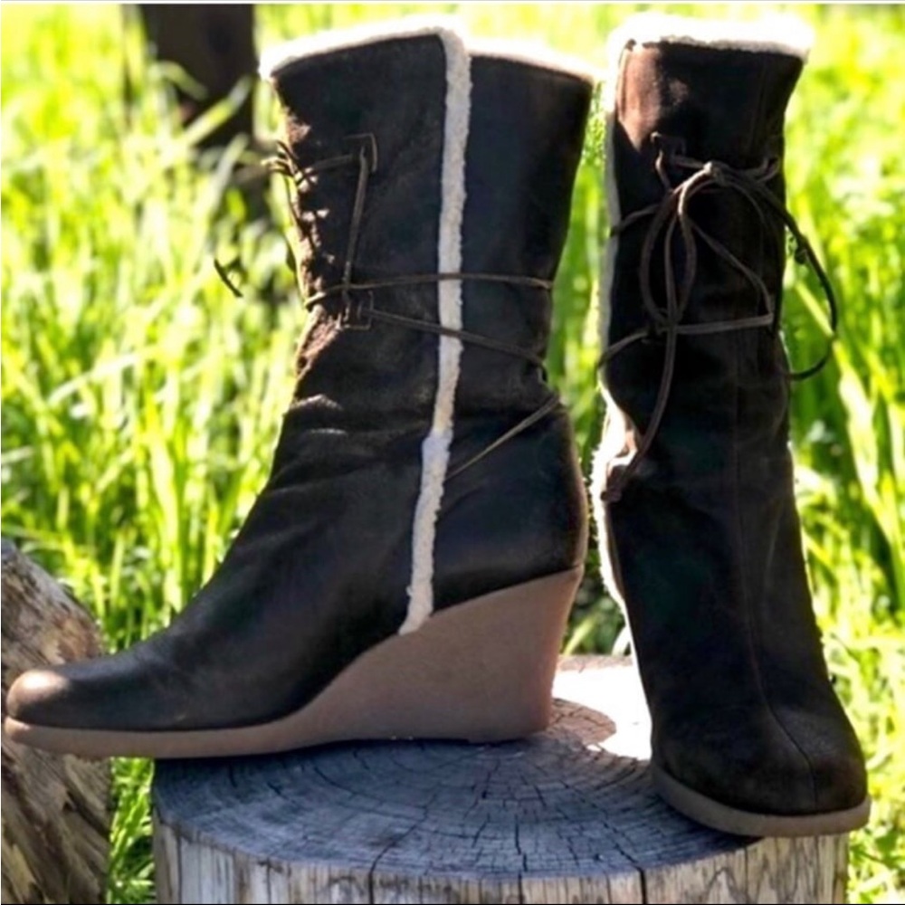Michael Kors Aviator Shearling Distressed Suede Wedge Boots, Size 10.5